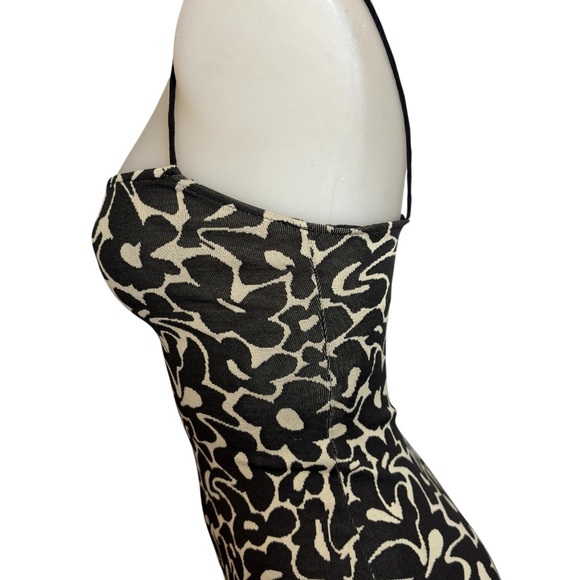 Black and Cream Patterned Slip Dress - Picture 3 of 9
